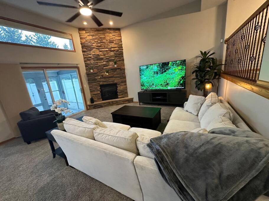 Inviting 3 Bed 2.5 Bath Townhome In Wadsworth Ngoại thất bức ảnh